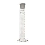 1. Laboratory glass measuring cylinder 500ml for precise liquid measurement.