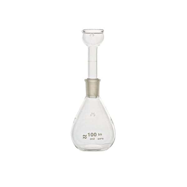 High-quality glass distillation flask for laboratory use and chemical research.