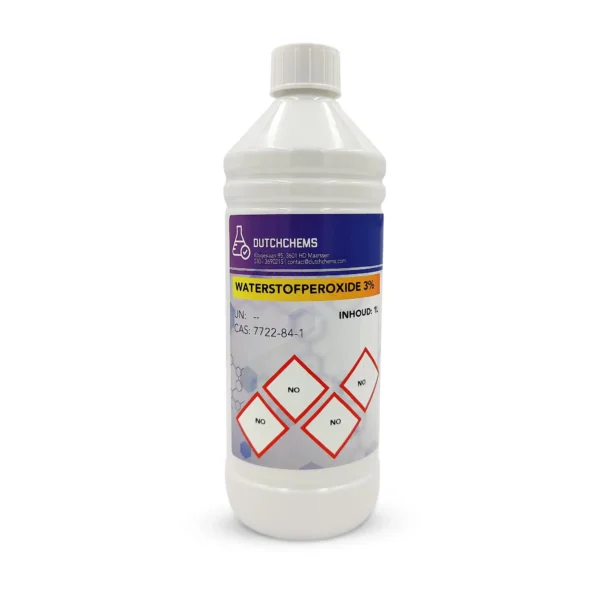 Plastic fles met Waterstofperoxide 3% oplossing.