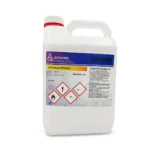 Witte 5 liter jerrycan met etikettering “Ethylacetaat UN 1173 CAS 141-78-6
